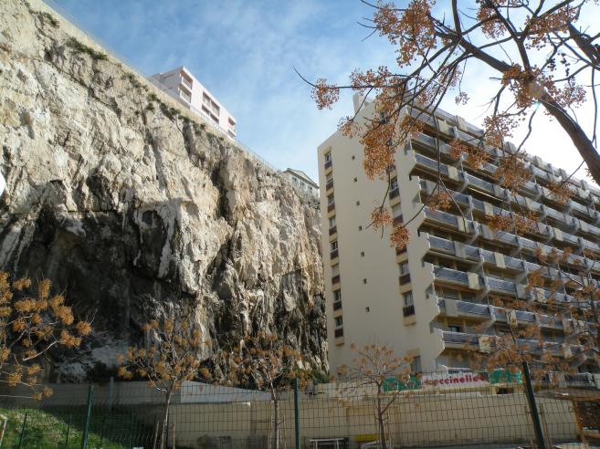 immeubles et falaises